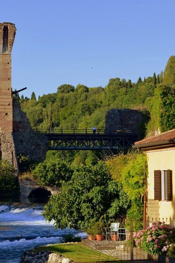 The most beautiful villages around Lake Garda 