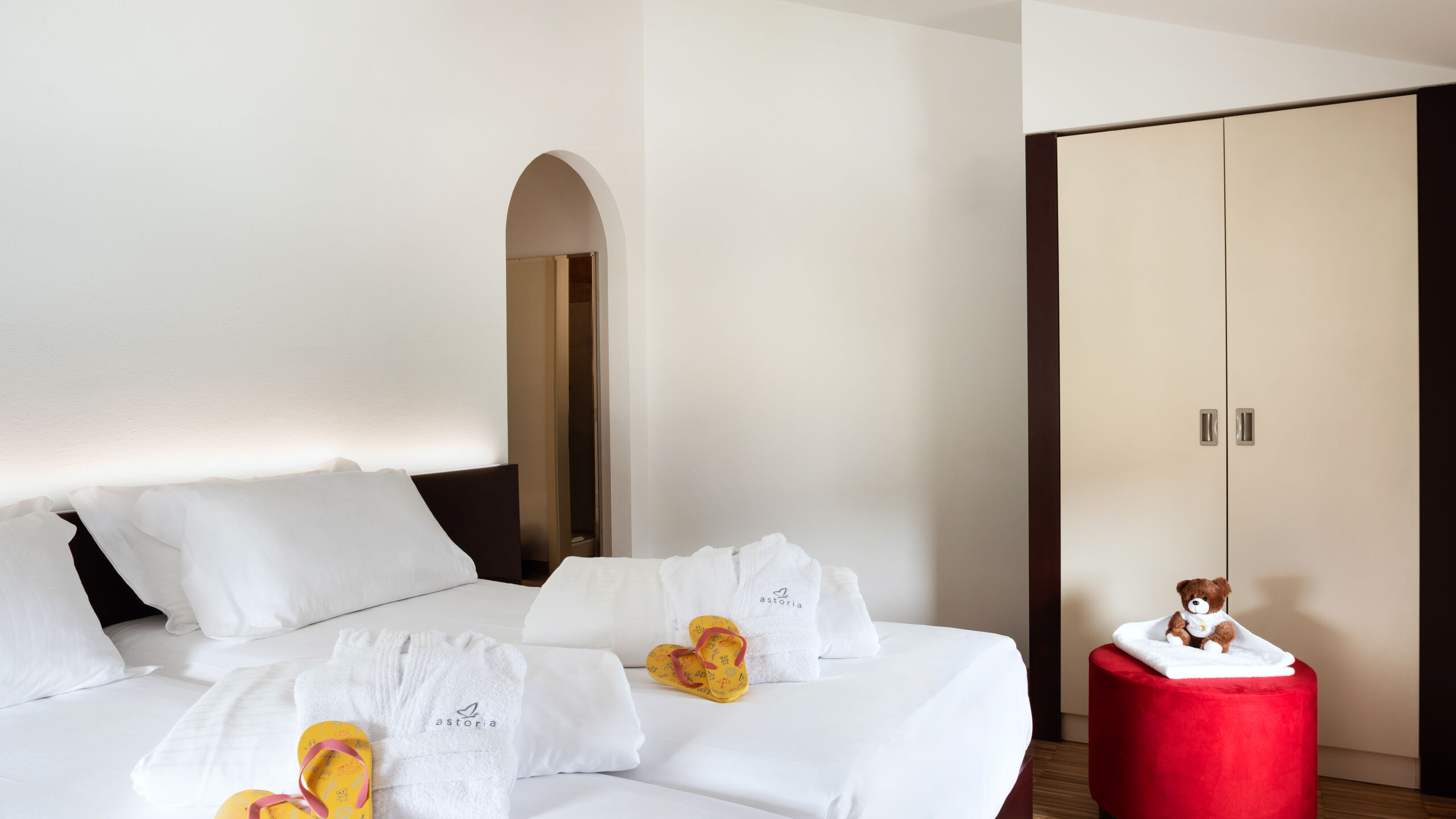 Astoria Resort - Park Hotel 4 Star Riva del Garda - Lake Garda Trentino Dolomites Astoria Resort | Famigliare Comfort