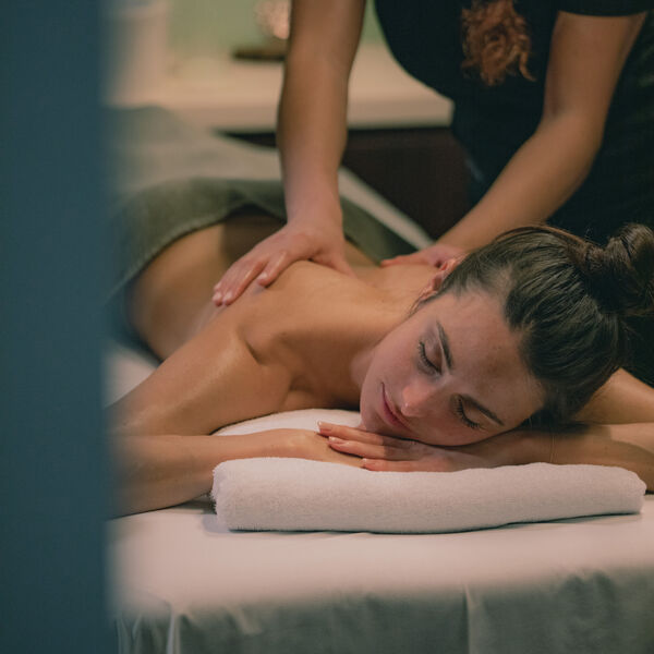 Trattamenti e massaggi: Massaggi Natural Feeling per prendersi cura di sé, in tutti i sensi.