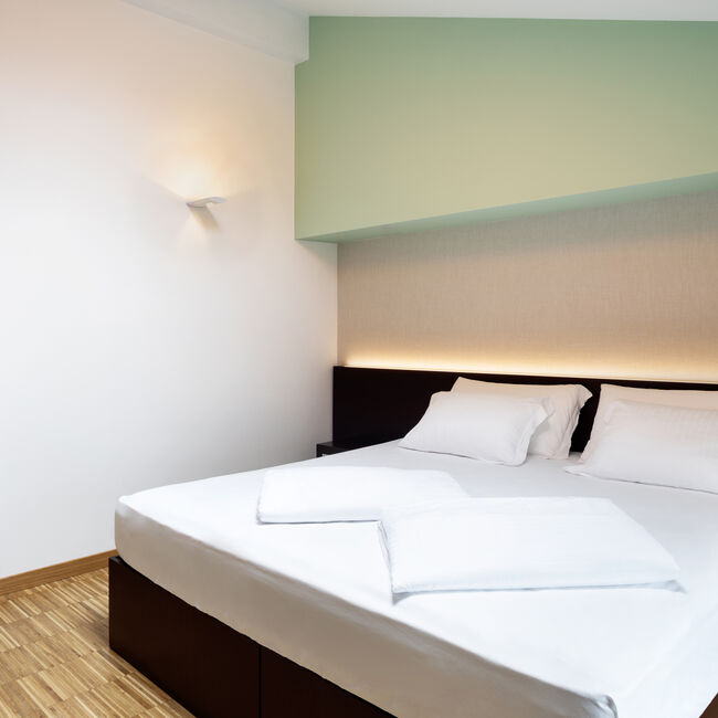 Famigliare Comfort: Bright, spacious and comfortable, with separate areas for adults and children.