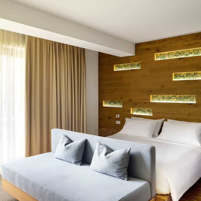Oasi Junior Suite - Quando pensi ad un’oasi dove stare bene:  attraverso il design, ogni dettaglio  racconta il parco di Astoria Resor