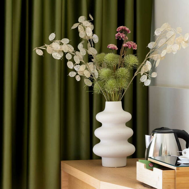 Park Junior Suite - In the Park Junior Suite, nature is all around you, with a balcony overlooking the park