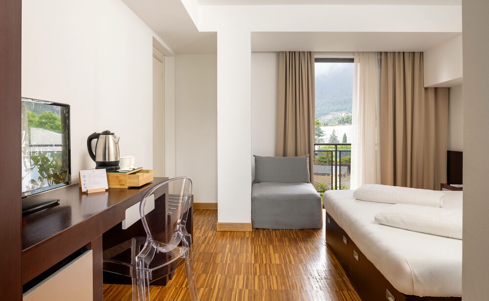 Family Comfort with balcony: Plenty of space for you and your family!