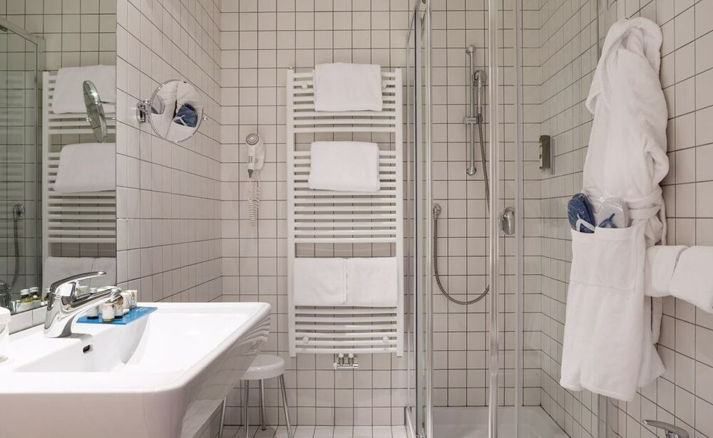 Rooms in the Dependance: Privacy and tranquility for a relaxing stay